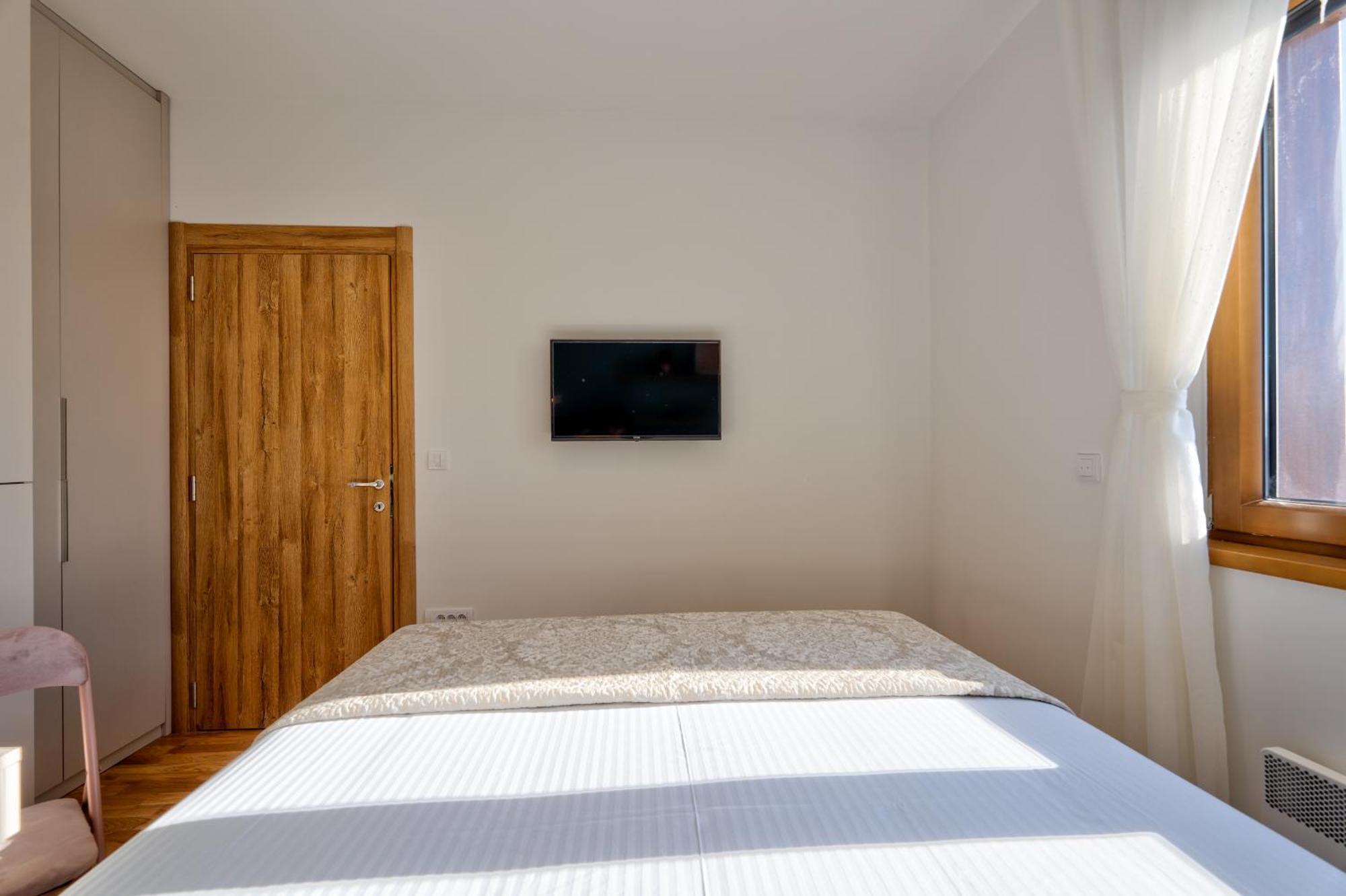 Prima Apartment